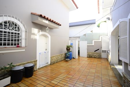 Casa à venda com 301m², 4 quartos e 3 vagasQuintal