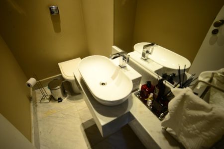 Casa à venda com 301m², 4 quartos e 3 vagasLavabo