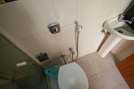 Casa para alugar com 297m², 3 quartos e 3 vagasBanheiro de serviço