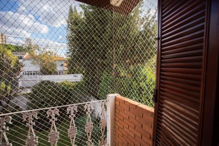 Casa à venda com 370m², 4 quartos e 6 vagasVaranda