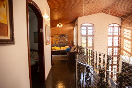 Casa à venda com 370m², 4 quartos e 6 vagasSala 2