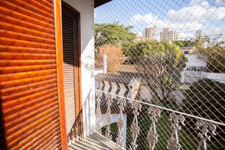 Casa à venda com 370m², 4 quartos e 6 vagasVaranda
