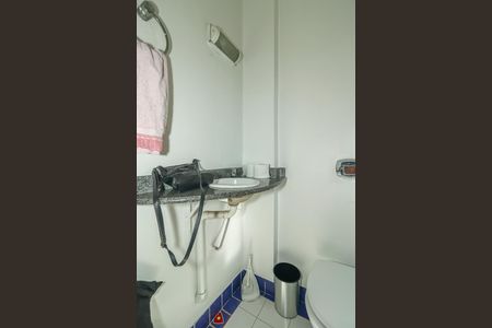 Apartamento à venda com 239m², 3 quartos e 2 vagasBanheiro Social 2