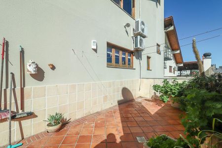 Apartamento à venda com 239m², 3 quartos e 2 vagasÁrea externa 