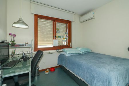 Apartamento à venda com 239m², 3 quartos e 2 vagasQuarto