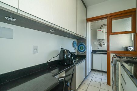 Apartamento à venda com 239m², 3 quartos e 2 vagasCozinha 