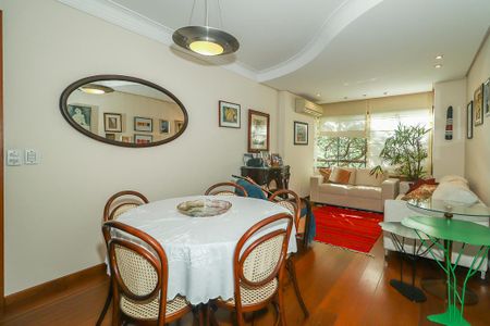 Apartamento à venda com 239m², 3 quartos e 2 vagasSala