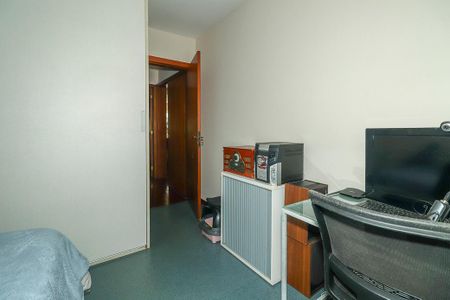 Apartamento à venda com 239m², 3 quartos e 2 vagasQuarto 