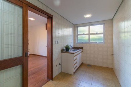 Apartamento à venda com 142m², 4 quartos e 2 vagasCozinha