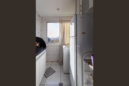 Apartamento à venda com 44m², 2 quartos e 1 vaga Apartamento à venda com 44m², 2 quartos e 1 vagaCozinha e Área de Serviço