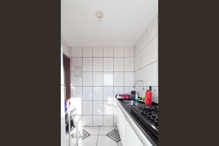 Apartamento à venda com 44m², 2 quartos e 1 vaga Apartamento à venda com 44m², 2 quartos e 1 vagaCozinha e Área de Serviço