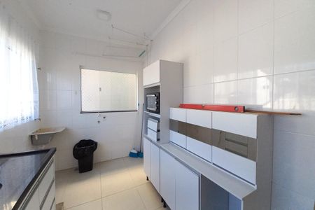Casa para alugar com 88m², 2 quartos e 3 vagasCozinha