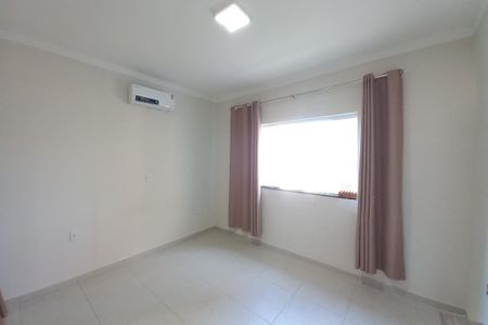 Casa para alugar com 88m², 2 quartos e 3 vagasQuarto 2 - Suíte