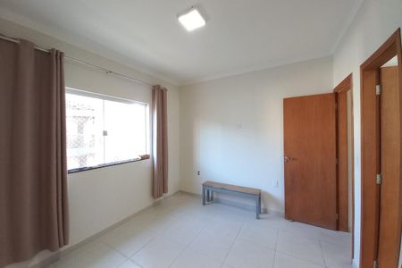 Casa para alugar com 88m², 2 quartos e 3 vagasQuarto 2 - Suíte