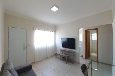 Casa para alugar com 88m², 2 quartos e 3 vagasSala