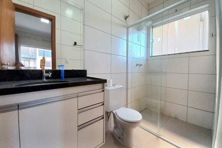Casa para alugar com 88m², 2 quartos e 3 vagasBanheiro da Suíte