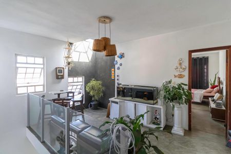 Casa à venda com 200m², 3 quartos e 2 vagasSala 2