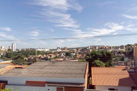 Casa à venda com 200m², 3 quartos e 2 vagasVista da suíte 