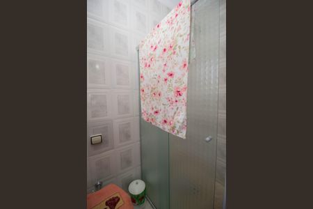 Casa para alugar com 117m², 3 quartos e 2 vagasBanheiro da Suíte