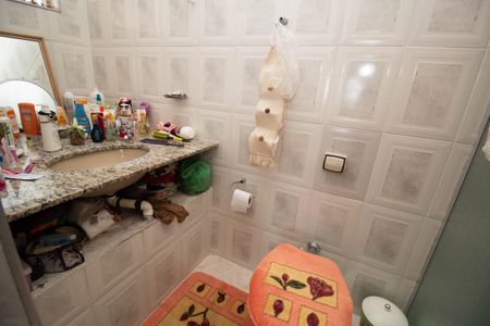 Casa para alugar com 117m², 3 quartos e 2 vagasBanheiro da Suíte