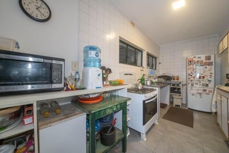 Casa à venda com 200m², 4 quartos e 2 vagasCozinha