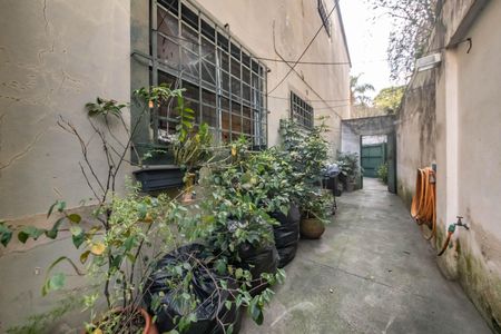 Casa à venda com 200m², 4 quartos e 2 vagasQuintal