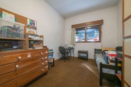 Casa à venda com 200m², 4 quartos e 2 vagasQuarto 2