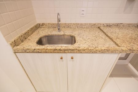 Apartamento à venda com 82m², 2 quartos e 2 vagas Apartamento à venda com 82m², 2 quartos e 2 vagasCozinha