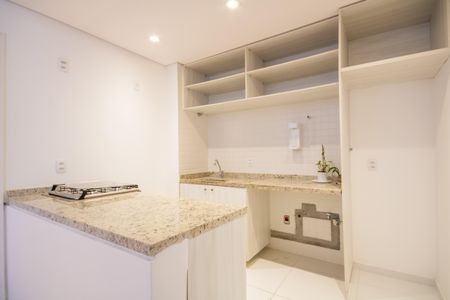 Apartamento à venda com 82m², 2 quartos e 2 vagas Apartamento à venda com 82m², 2 quartos e 2 vagasCozinha