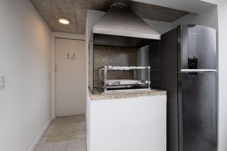 Apartamento à venda com 82m², 2 quartos e 2 vagas Apartamento à venda com 82m², 2 quartos e 2 vagasÁrea comum - Churrasqueira
