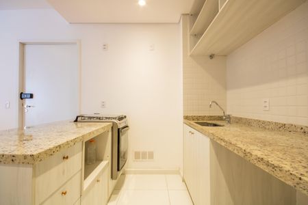 Apartamento à venda com 82m², 2 quartos e 2 vagas Apartamento à venda com 82m², 2 quartos e 2 vagasCozinha