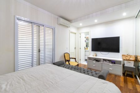 Casa à venda com 227m², 3 quartos e 5 vagasSuíte 