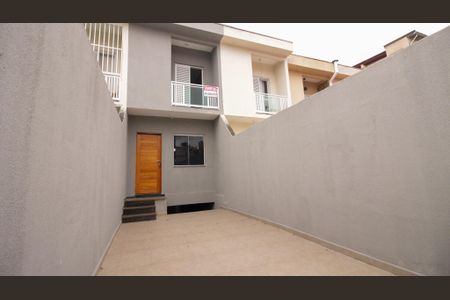 Casa à venda com 66m², 2 quartos e 2 vagas Casa à venda com 66m², 2 quartos e 2 vagasÁrea Externa