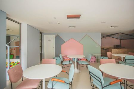 Apartamento à venda com 35m², 2 quartos e sem vagaÁrea Comum 