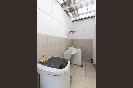 Casa à venda com 256m², 3 quartos e 4 vagas Casa à venda com 256m², 3 quartos e 4 vagasCozinha