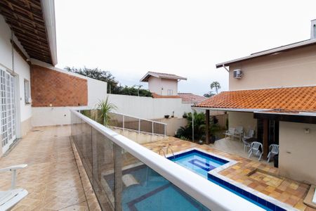 Casa à venda com 256m², 3 quartos e 4 vagas Casa à venda com 256m², 3 quartos e 4 vagasÁrea comum