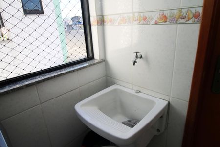 Apartamento à venda com 95m², 3 quartos e 1 vagaÁrea de Serviço