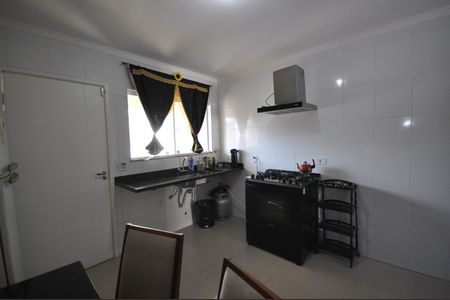 Casa à venda com 112m², 2 quartos e 3 vagasCozinha