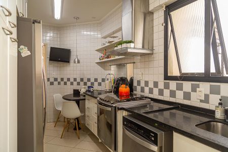 Apartamento à venda com 126m², 3 quartos e 3 vagasCozinha