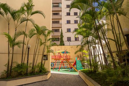 Apartamento à venda com 126m², 3 quartos e 3 vagasÁrea comum - Playground