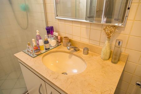 Apartamento à venda com 126m², 3 quartos e 3 vagasBanheiro da Suíte 3