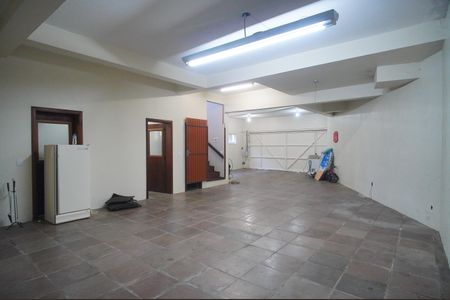 Casa para alugar com 445m², 5 quartos e 6 vagasGaragem