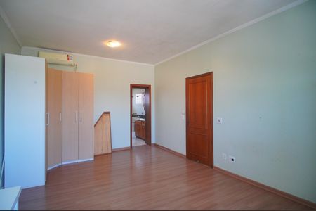 Casa para alugar com 445m², 5 quartos e 6 vagasQuarto 2