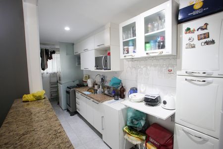 Apartamento à venda com 64m², 2 quartos e 1 vaga Apartamento à venda com 64m², 2 quartos e 1 vagaCozinha
