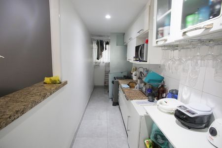 Apartamento à venda com 64m², 2 quartos e 1 vaga Apartamento à venda com 64m², 2 quartos e 1 vagaCozinha