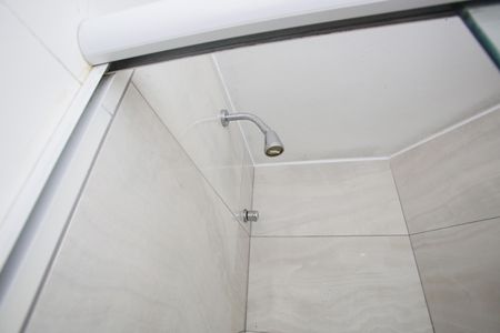 Apartamento à venda com 64m², 2 quartos e 1 vaga Apartamento à venda com 64m², 2 quartos e 1 vagaBanheiro da Suíte