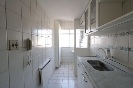 Apartamento à venda com 80m², 2 quartos e 1 vagaCozinha