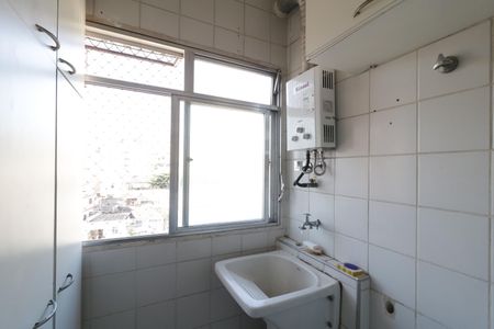 Apartamento à venda com 80m², 2 quartos e 1 vagaÁrea de Serviço