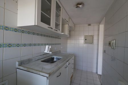 Apartamento à venda com 80m², 2 quartos e 1 vagaCozinha
