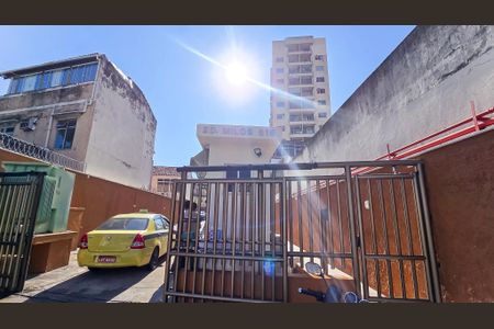 Apartamento à venda com 80m², 2 quartos e 1 vaga Apartamento à venda com 80m², 2 quartos e 1 vagaFachada do Prédio
